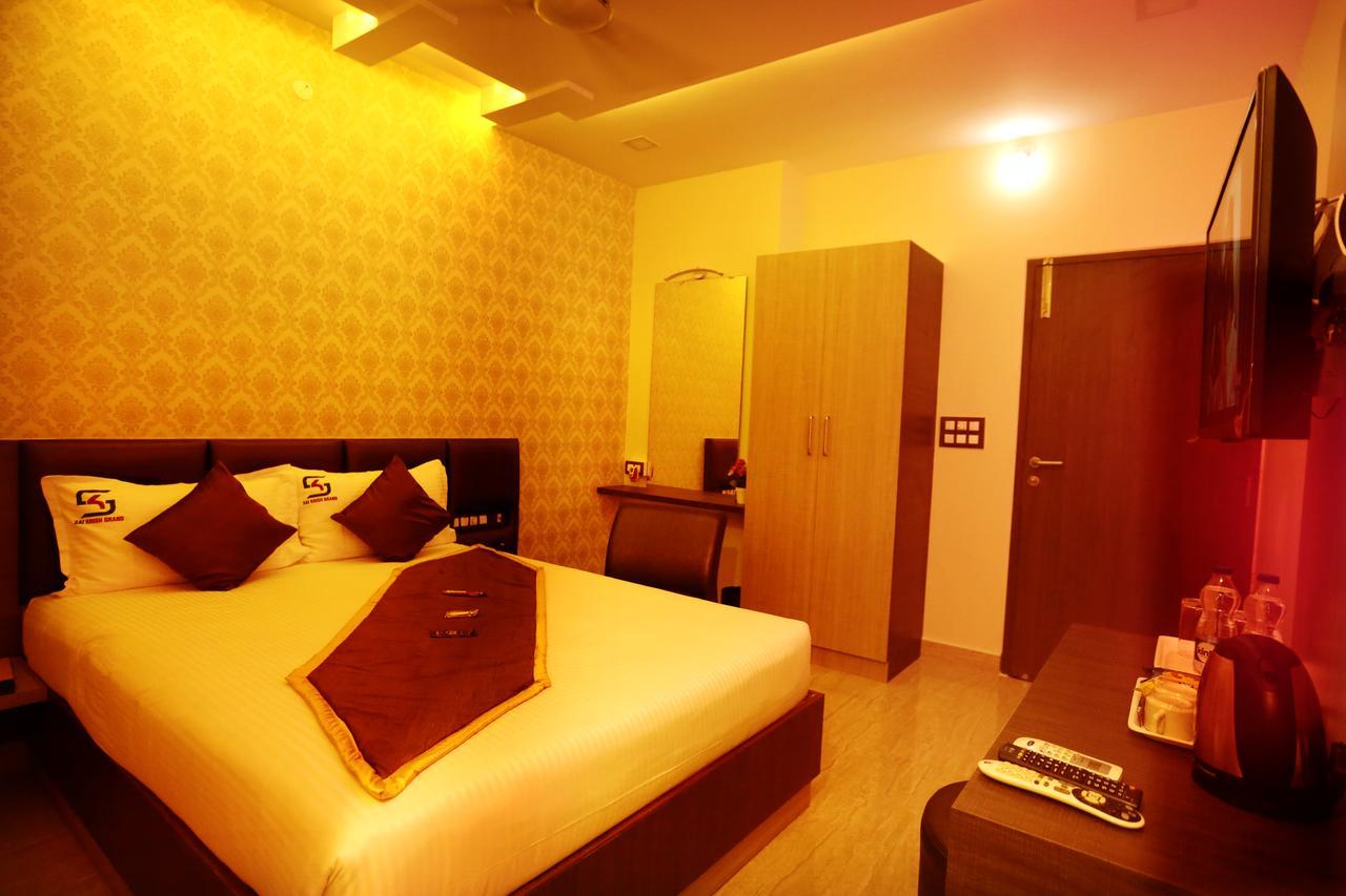 Hotel Sai Krish Grand Chennai Bagian luar foto