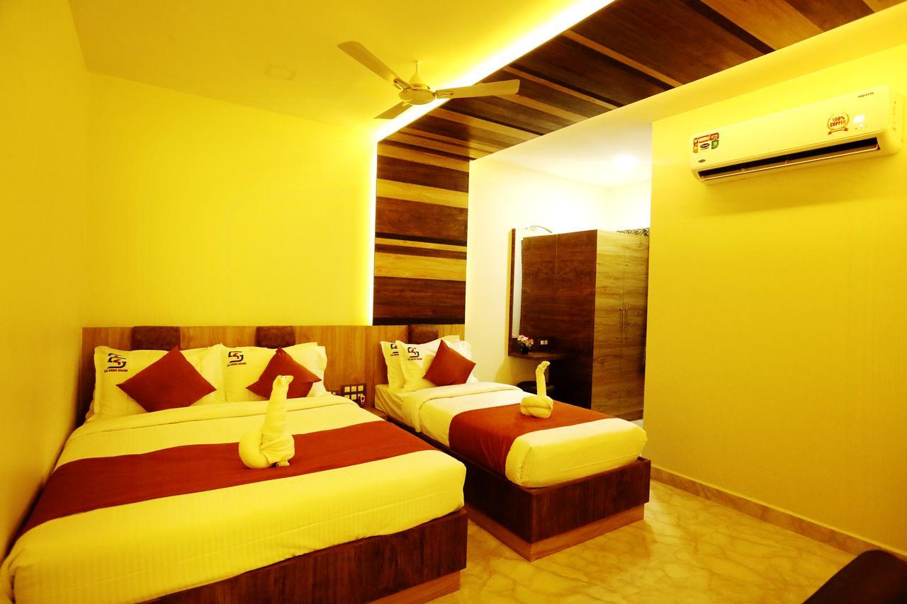 Hotel Sai Krish Grand Chennai Bagian luar foto