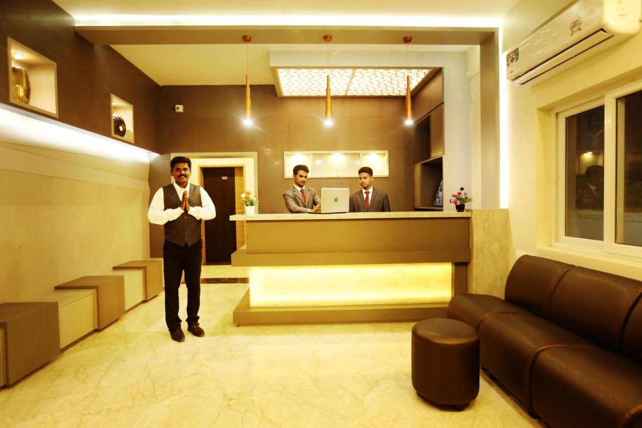 Hotel Sai Krish Grand Chennai Bagian luar foto
