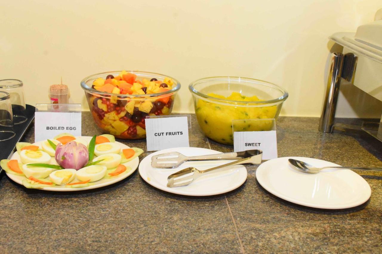 Hotel Sai Krish Grand Chennai Bagian luar foto